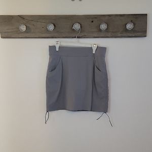 ⛳️Columbia Omni Tech Gray Women's Skirt SZ Sm